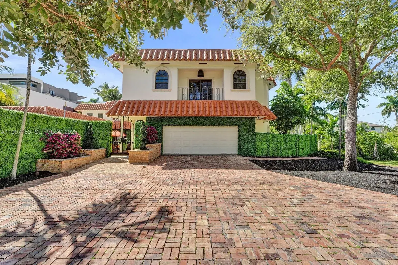 2035 NE 31st Ave, Fort Lauderdale FL 33305