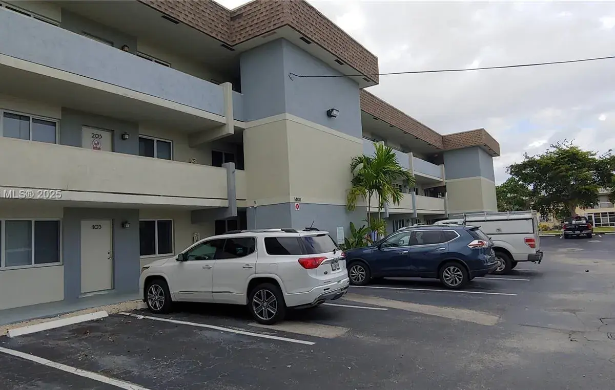 1400 NE 54th St # 206, Fort Lauderdale FL 33334