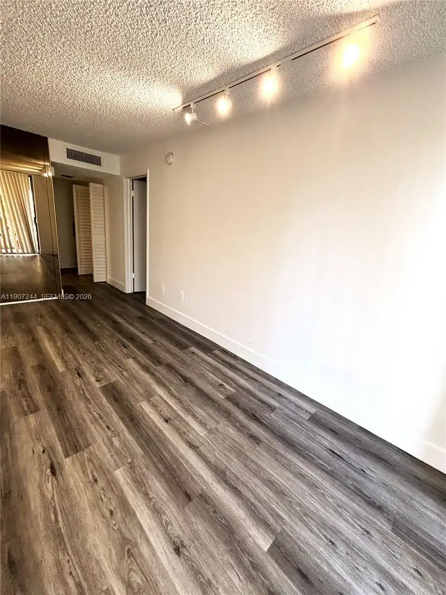 14321 N Kendall Dr # 303F, Miami FL 33186 photo 3
