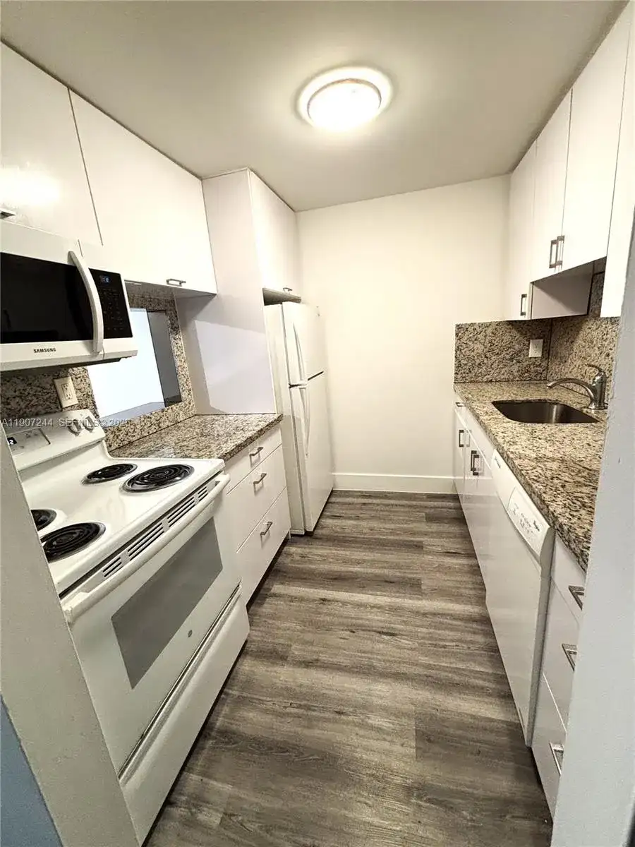 14321 N Kendall Dr # 303F, Miami FL 33186 photo 5