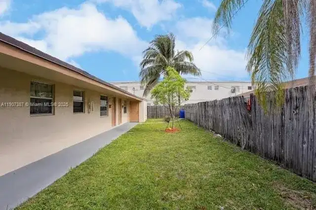 231 SW 8th Ct, Pompano Beach FL 33060 photo 5