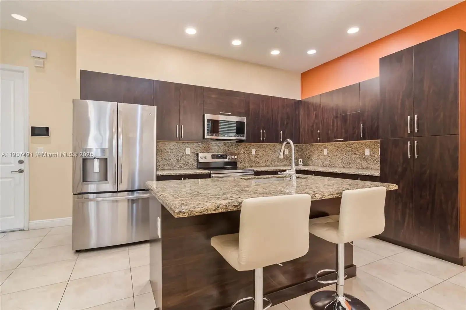 12448 NW 17th Mnr, Pembroke Pines FL 33028 photo 2