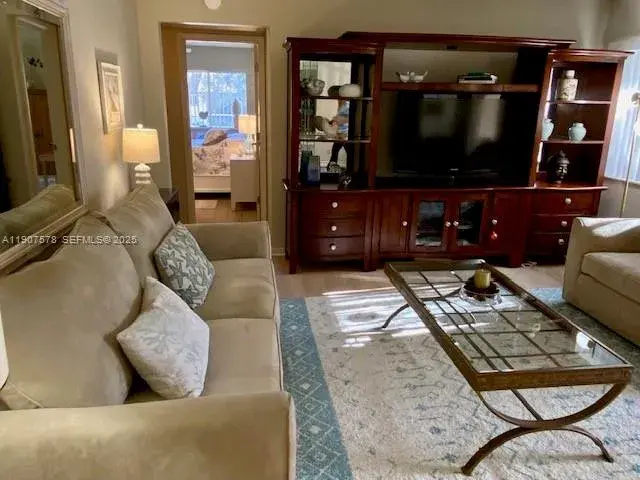 442 Pine Glen Ln # 2, Green Acres FL 33463