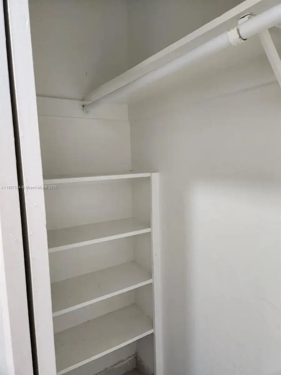 8101 SW 73rd Ave # 30, Miami FL 33143 photo 5