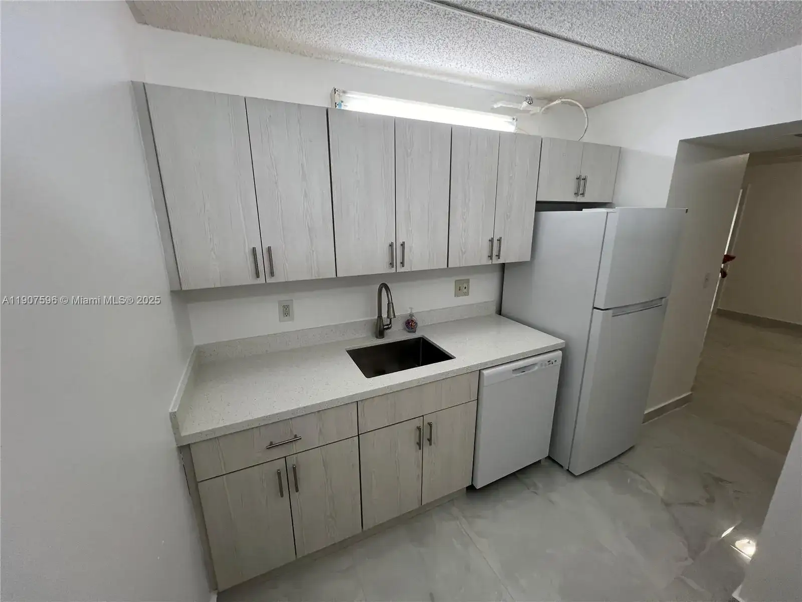 8260 SW 210th St # 302, Cutler Bay FL 33189 photo 3
