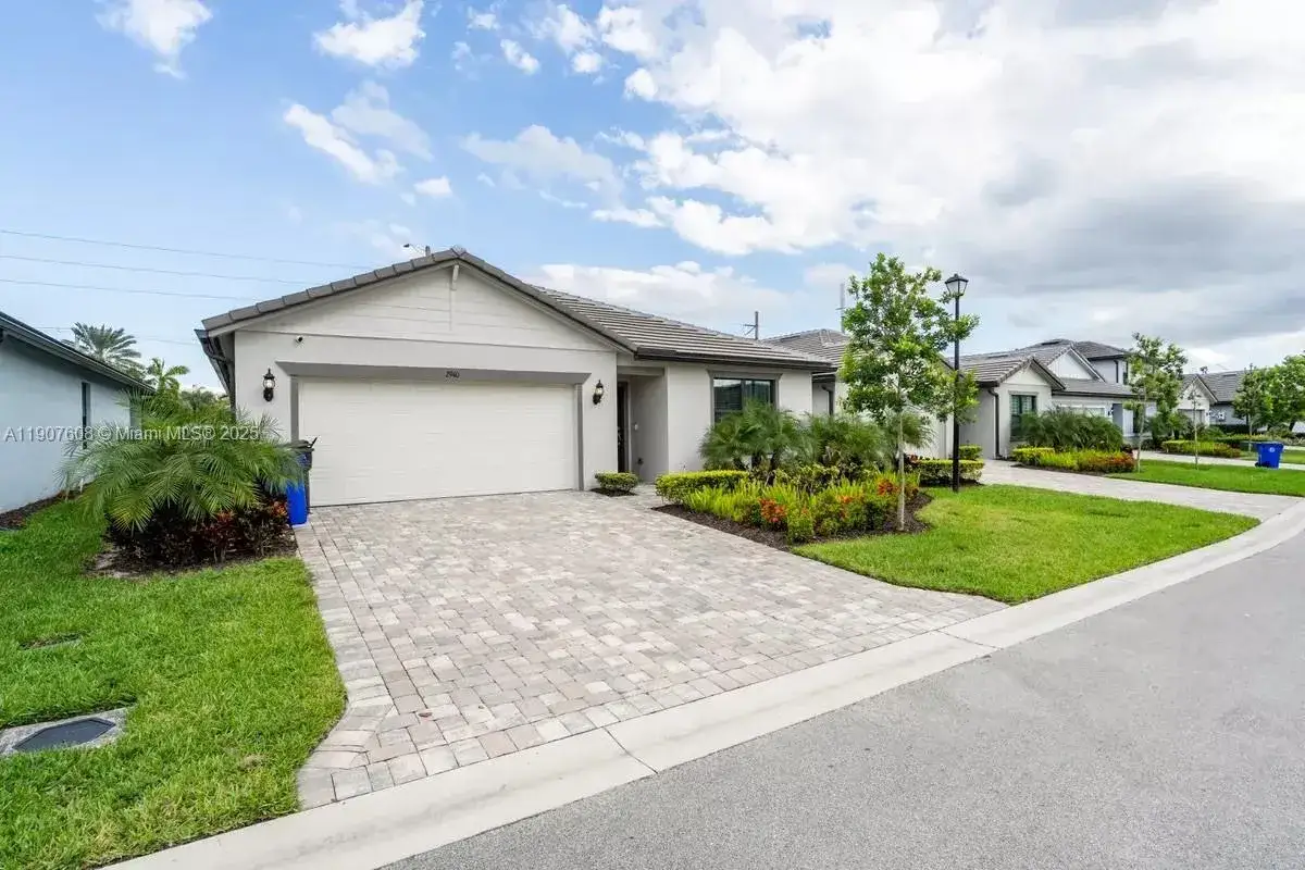2940 Shortleaf Ave # 2940, Lauderdale Lakes FL 33311