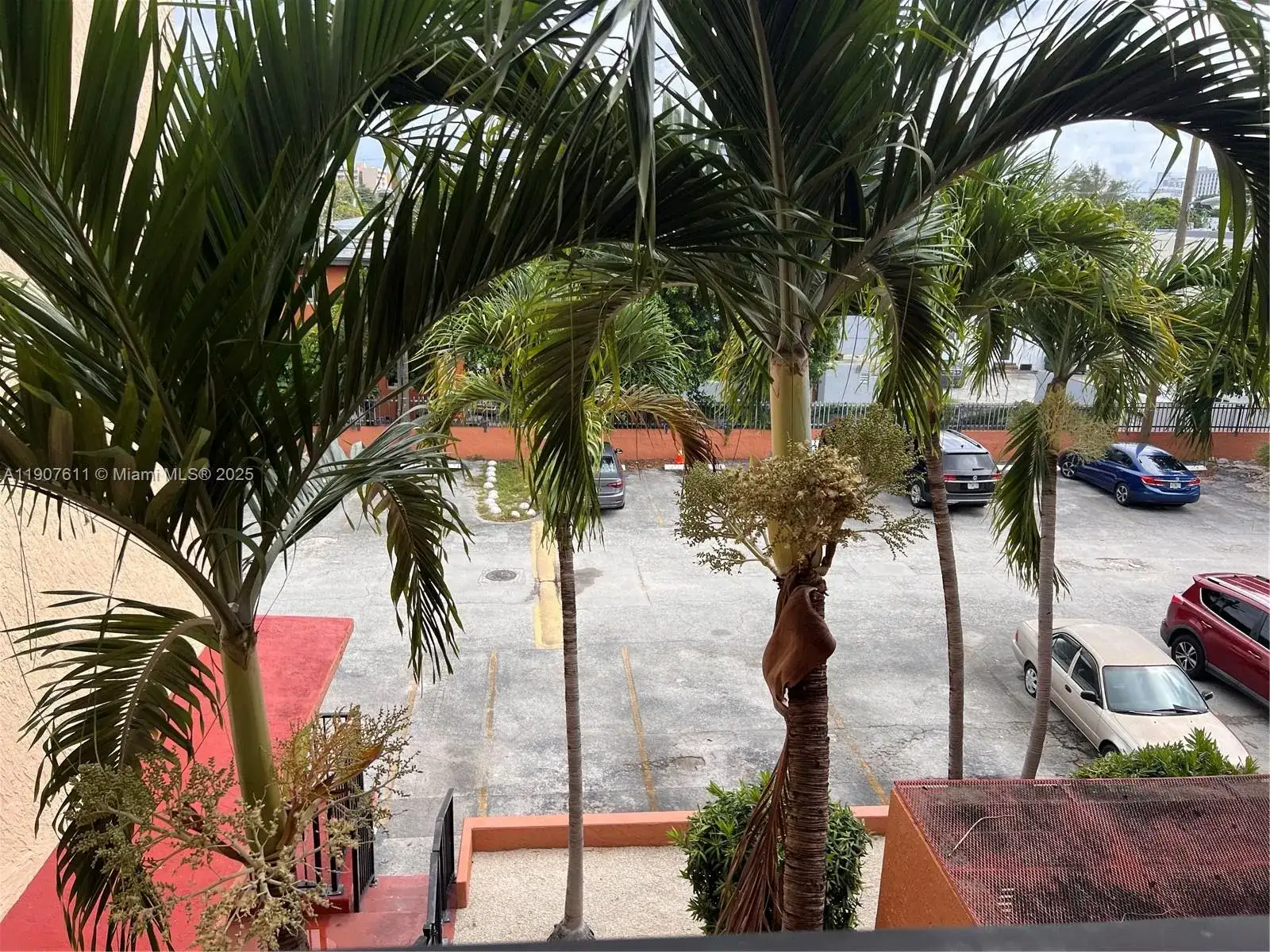 677 SW 9th Ave # 303, Miami FL 33130 photo 5