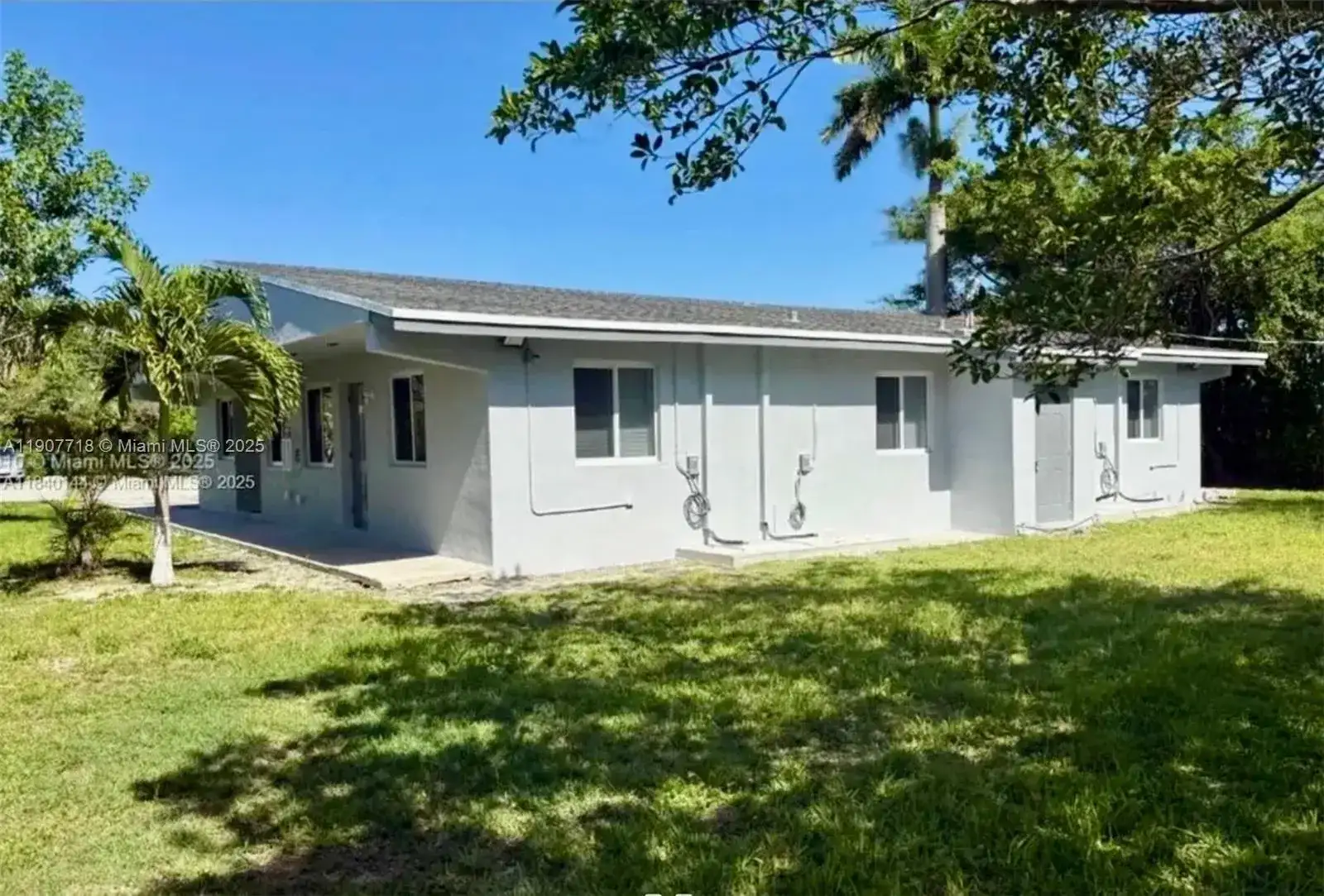 22210 SW 116th Ave # D, Miami FL 33170 photo 2