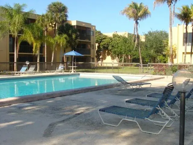8401 SW 107th Ave # 315E, Miami FL 33173