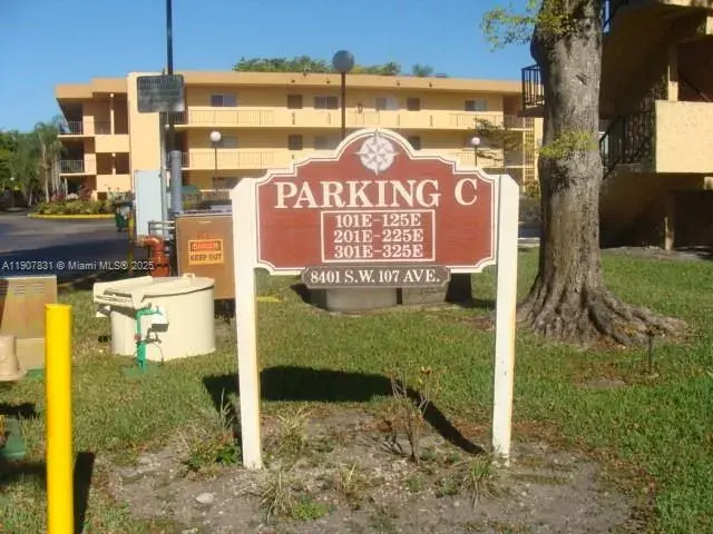 8401 SW 107th Ave # 315E, Miami FL 33173