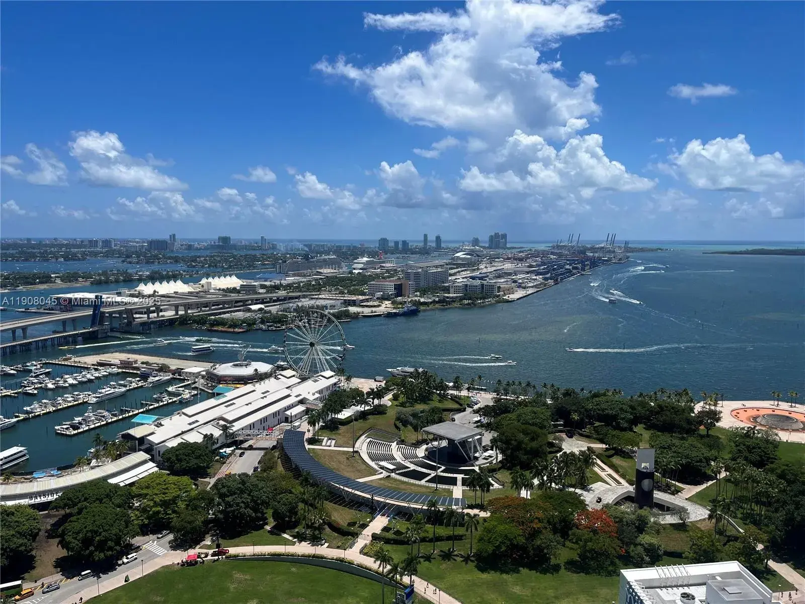 253 NE 2nd St # 3507, Miami FL 33132