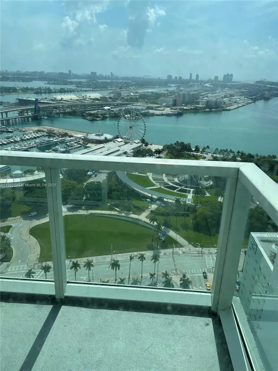 253 NE 2nd St # 3507, Miami FL 33132