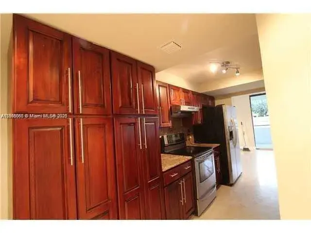 21075 NE 34th Ave # 2, Aventura FL 33180
