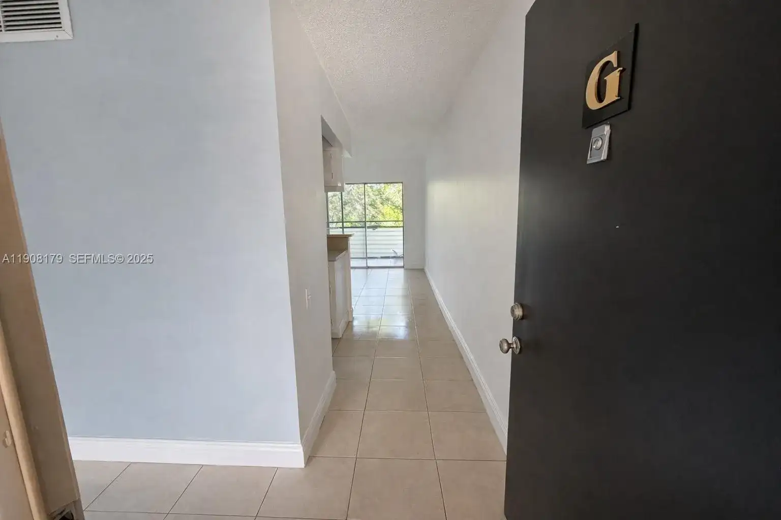 5332 NE 6th Ave # G12, Oakland Park FL 33334 photo 3