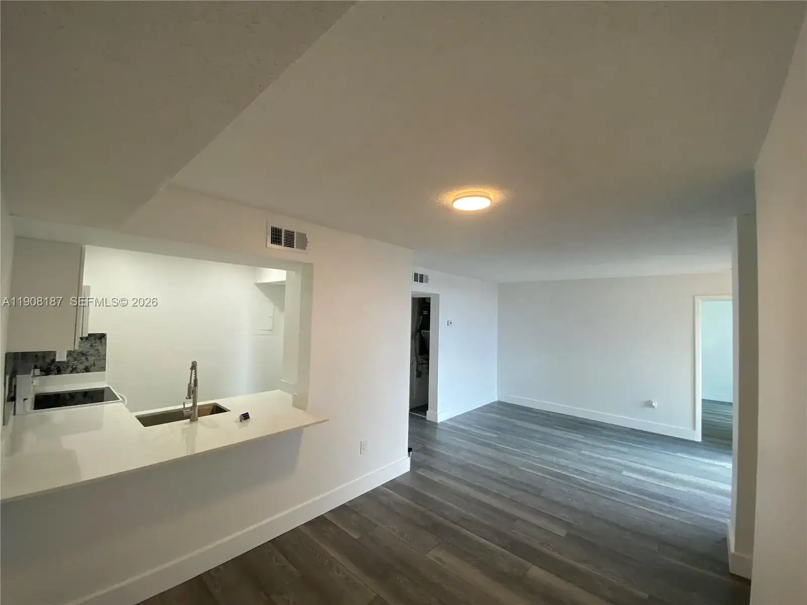 11800 SW 18th St # 4, Miami FL 33175 photo 2