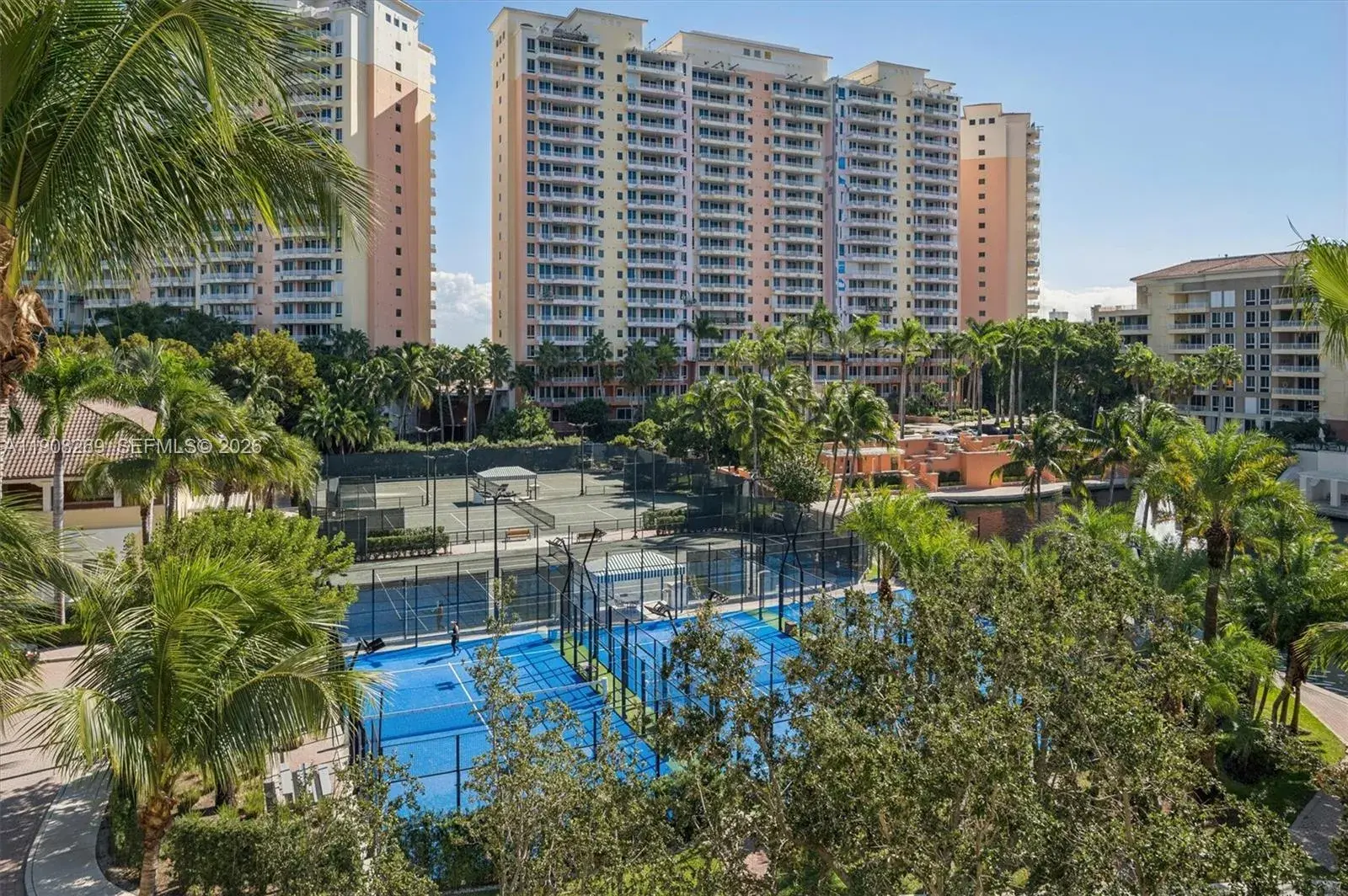 717 Crandon Blvd # 507, Key Biscayne FL 33149