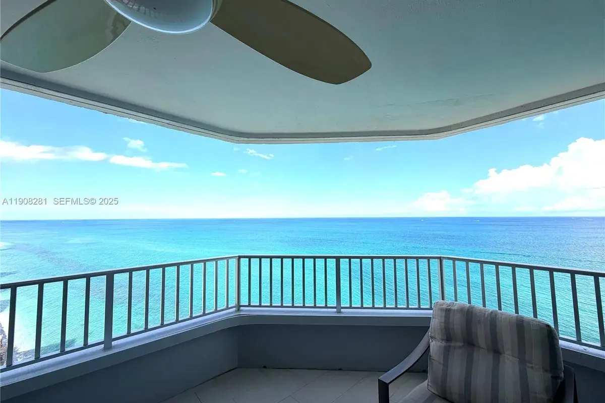 5200 N Ocean Dr # 1801, Singer Island FL 33404