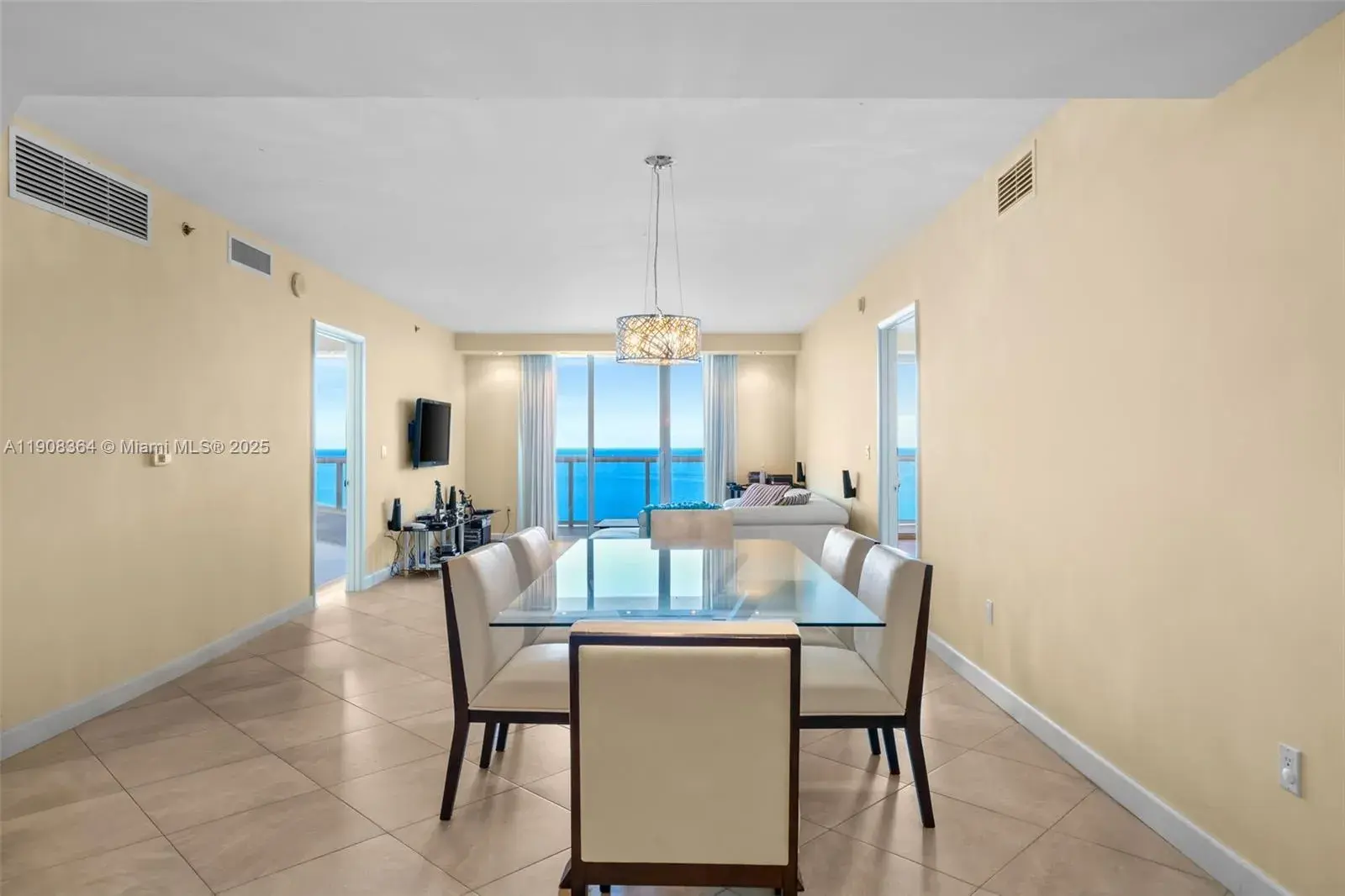 1800 S Ocean Dr # 2603, Hallandale Beach FL 33009