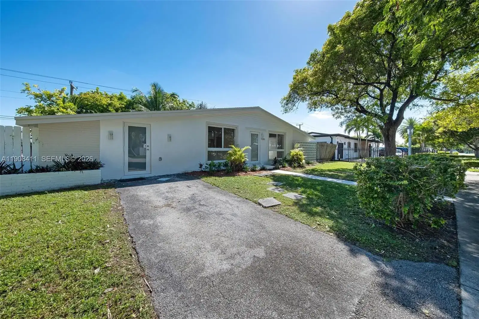 9380 Caribbean Blvd, Cutler Bay FL 33189 photo 2