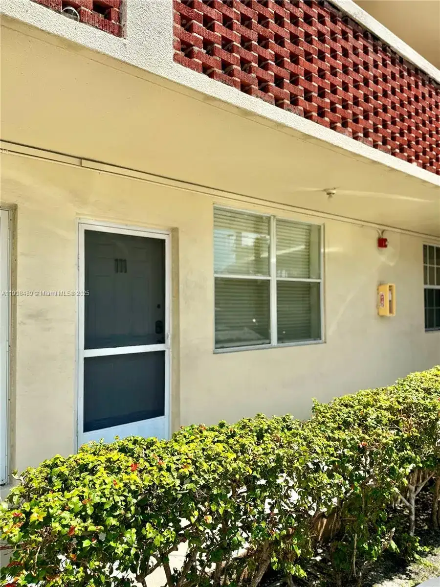 1780 79th St Cswy # C111, North Bay Village FL 33141 photo 3