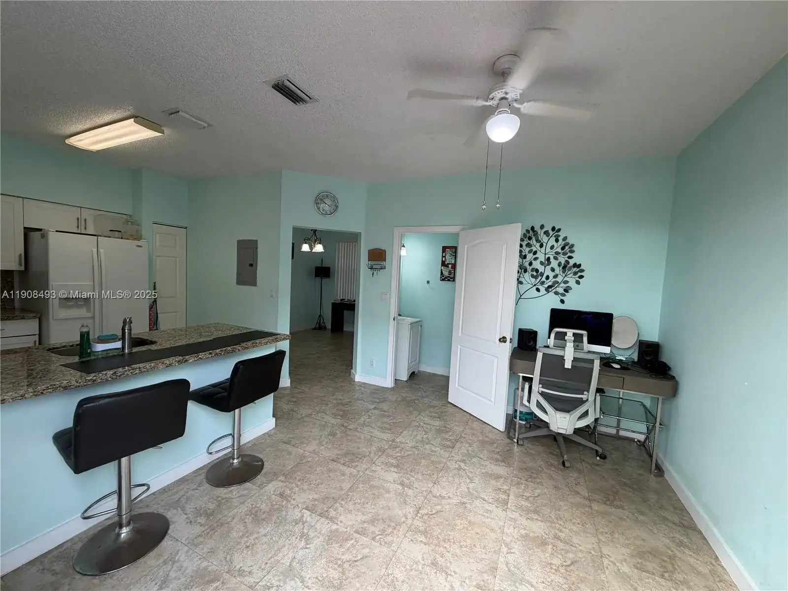 810 NE 212th Ter # 2, Miami FL 33179 photo 4