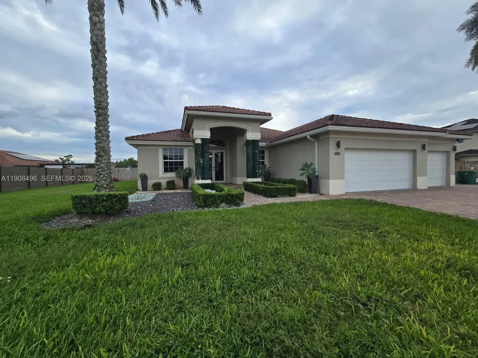 12944 SW 222nd St, Miami FL 33170 photo 2