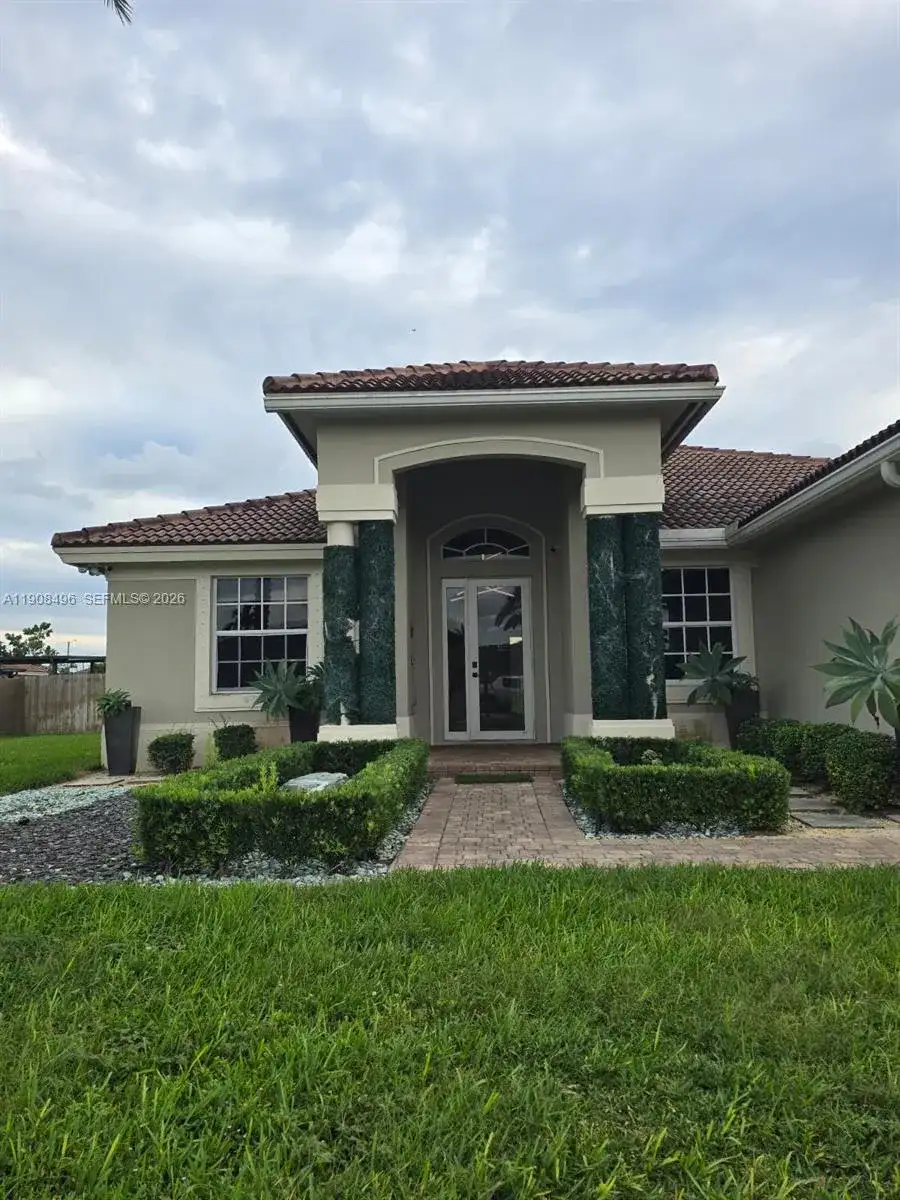 12944 SW 222nd St, Miami FL 33170 photo 3