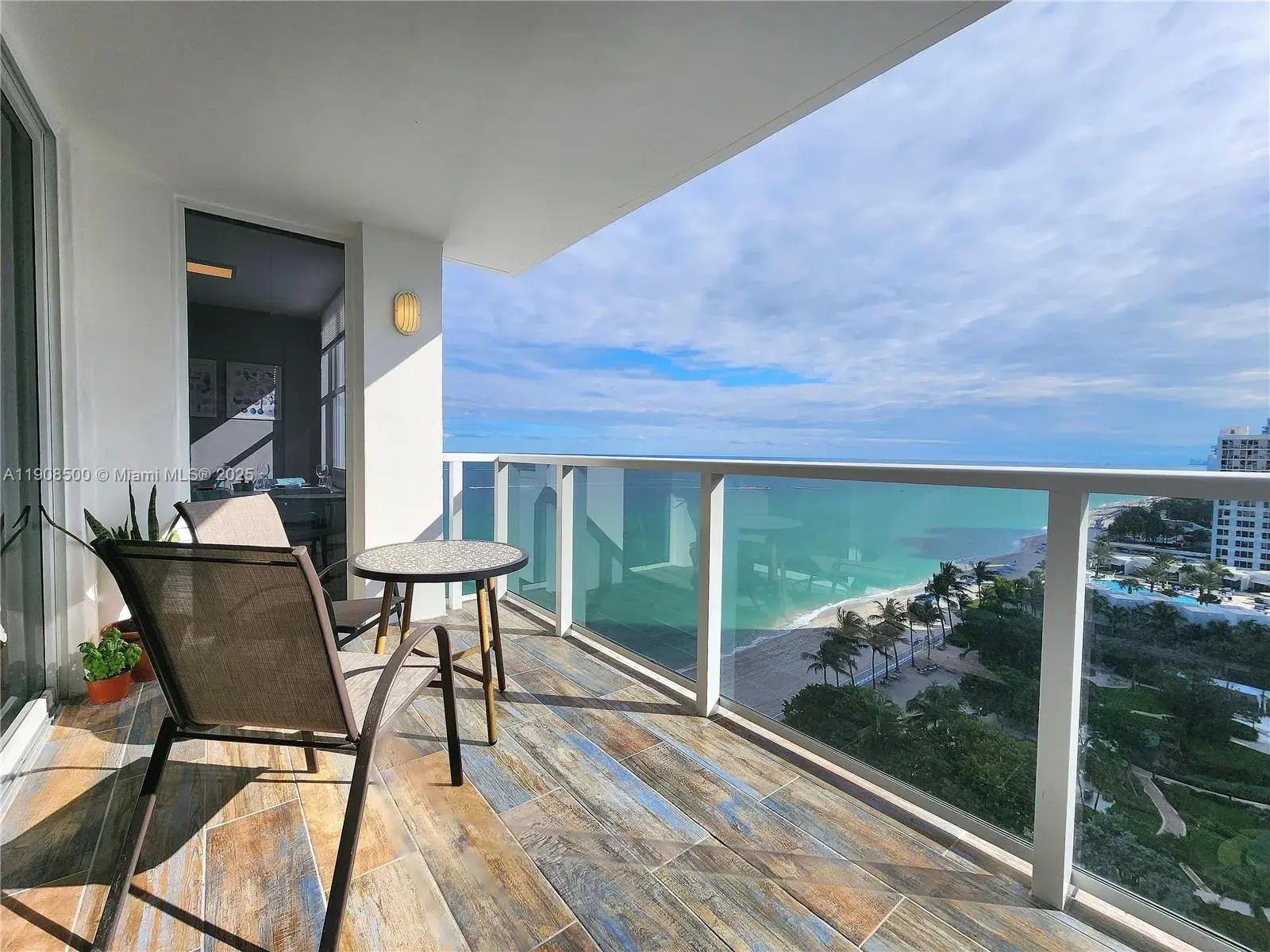2751 S Ocean Dr # 1406S, Hollywood FL 33019