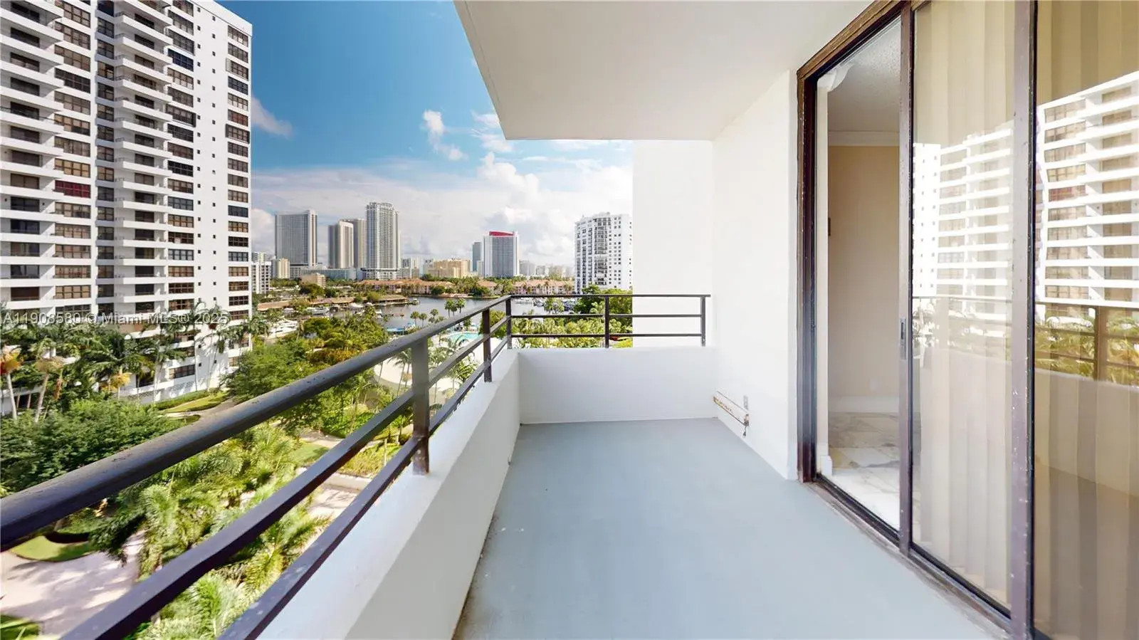 600 Three Islands Blvd # 721, Hallandale Beach FL 33009