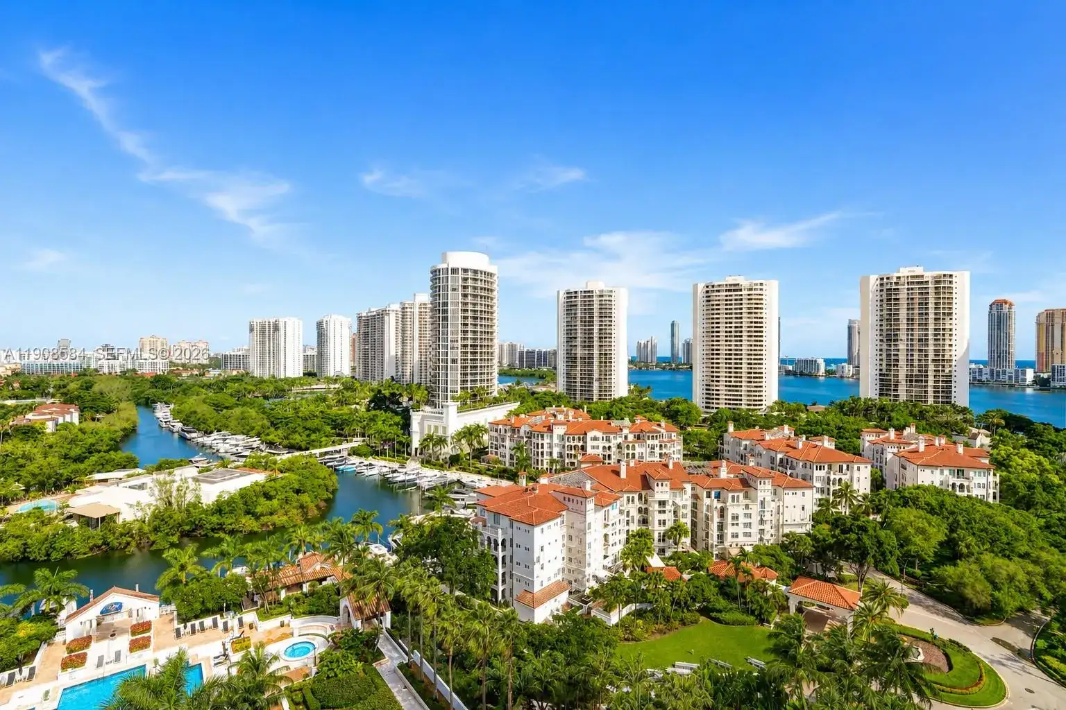 2000 Island Blvd # 1710, Aventura FL 33160 photo 3