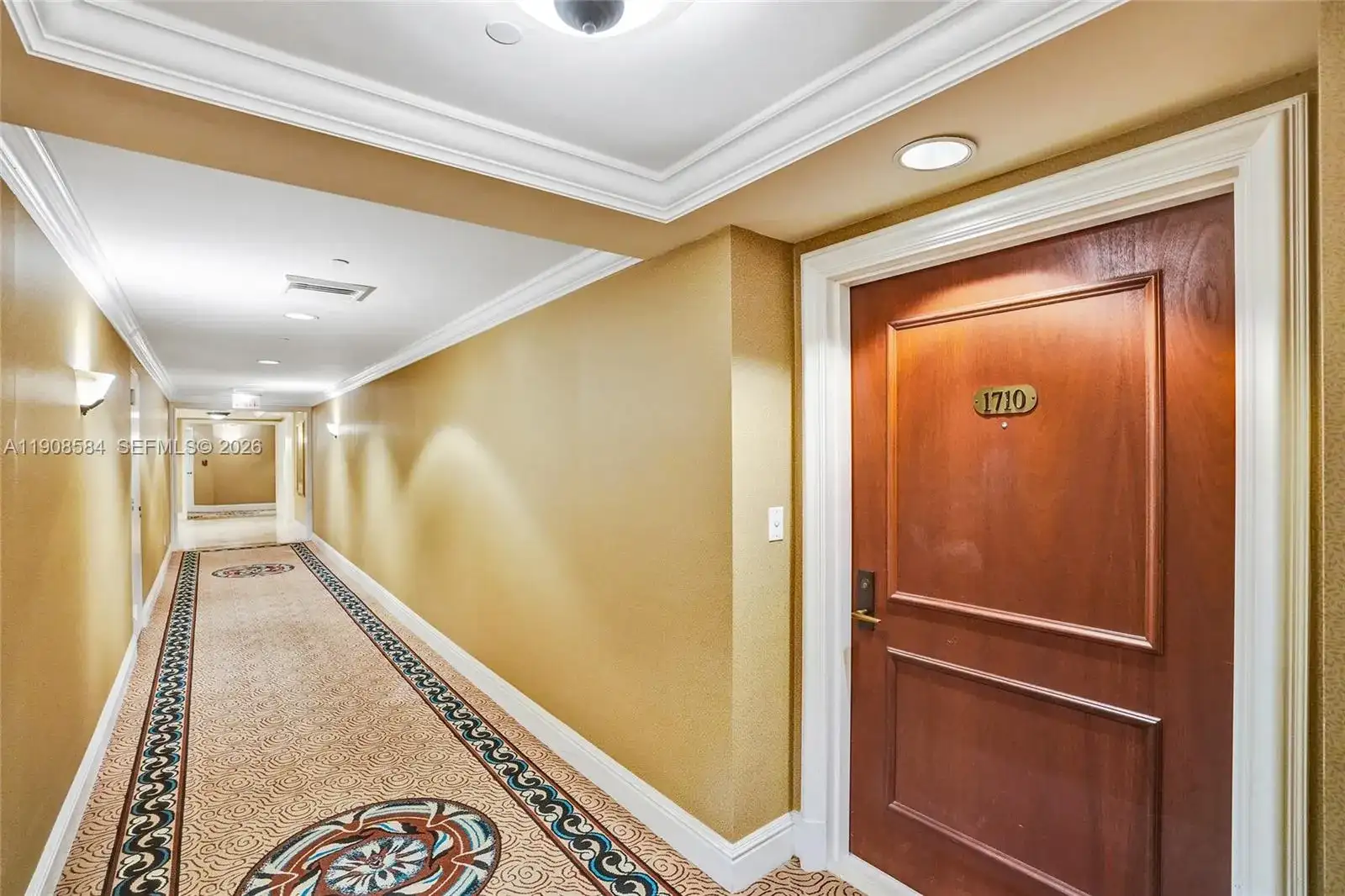 2000 Island Blvd # 1710, Aventura FL 33160 photo 4