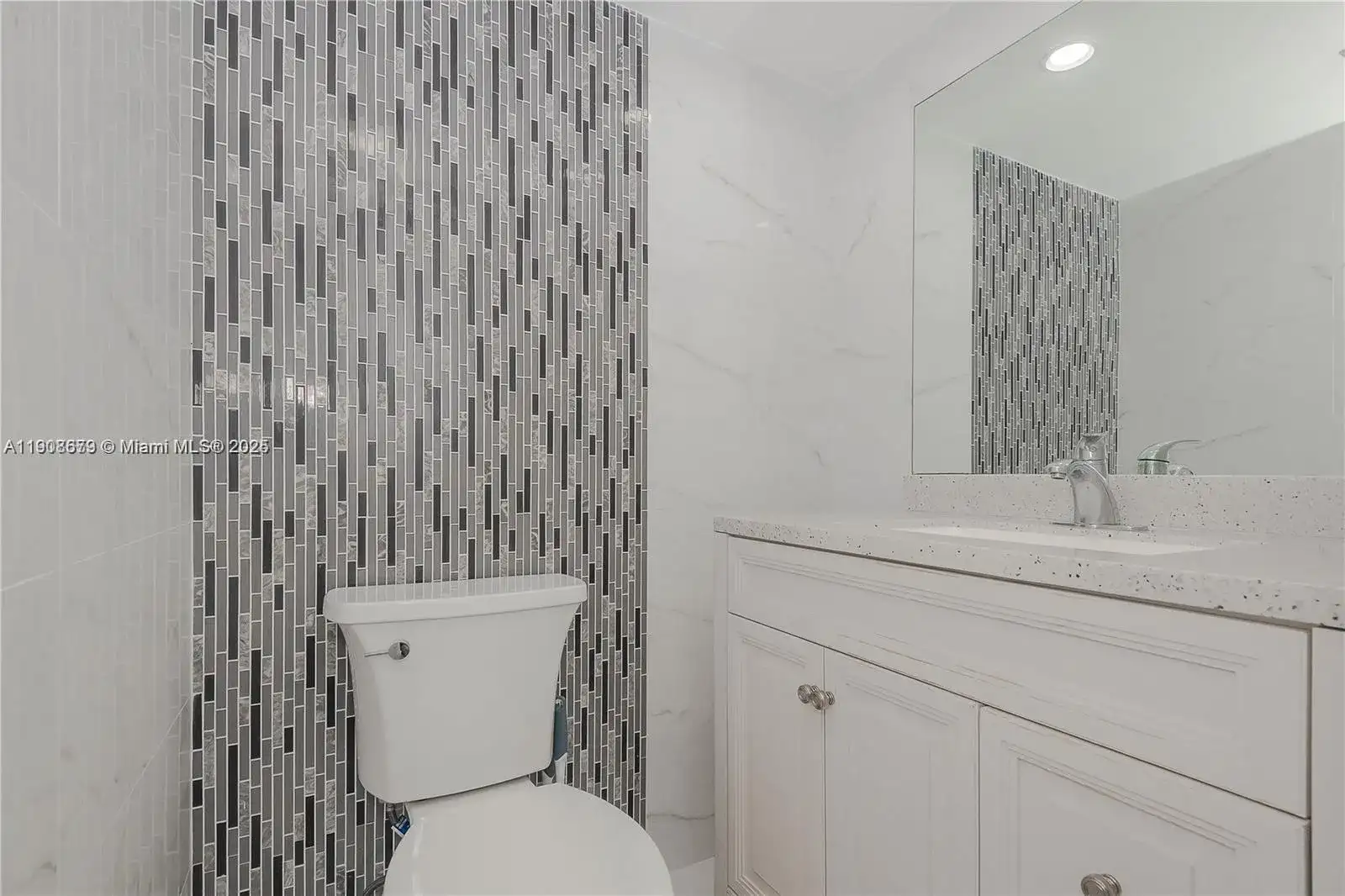 20301 W Country Club Dr # 1221, Aventura FL 33180 photo 4