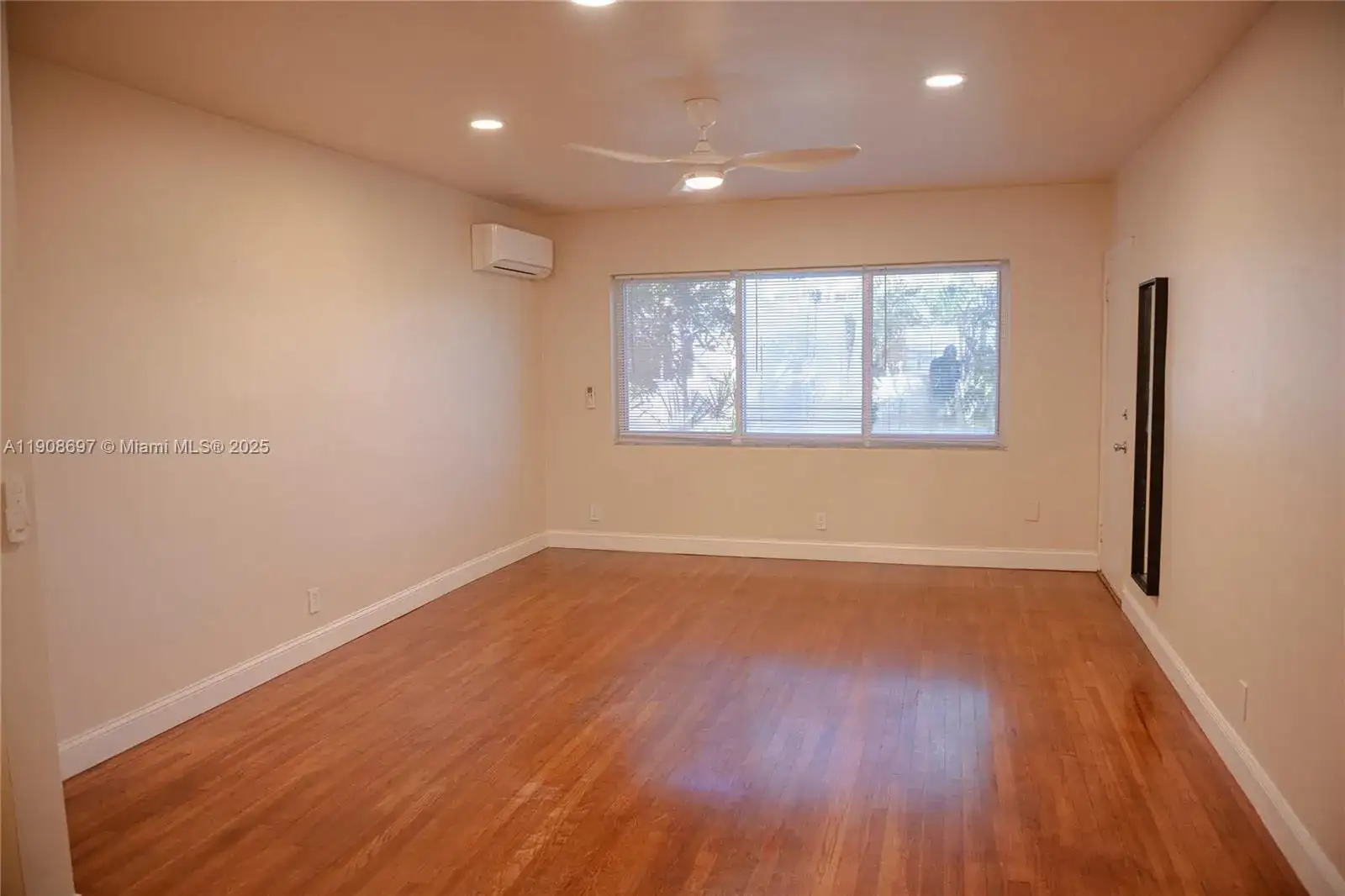 10078 E Bay Harbor Dr # 78D, Bay Harbor Islands FL 33154 photo 4