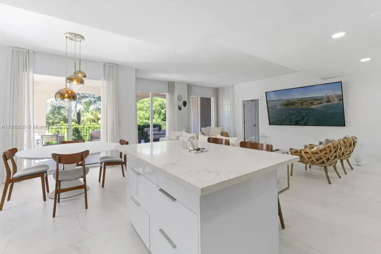 19217 Fisher Island Dr # 19217, Miami Beach FL 33109 photo 2