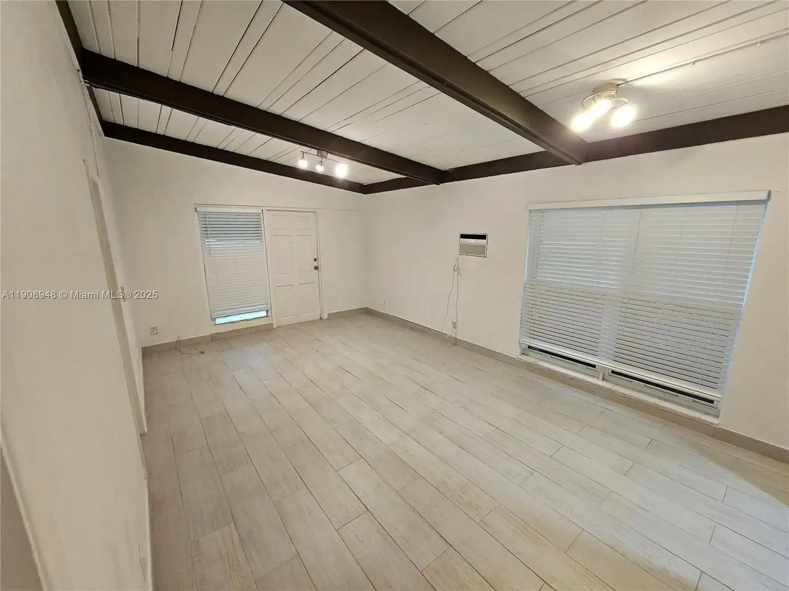 227 SE 1st St # 7, Dania Beach FL 33004 photo 5