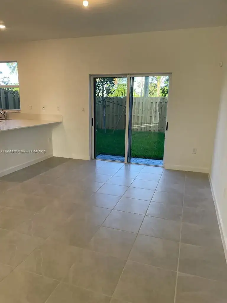 29171 SW 162nd Ct, Miami FL 33033 photo 3
