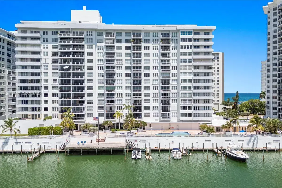 5700 Collins Ave #3A, Miami Beach FL 33140