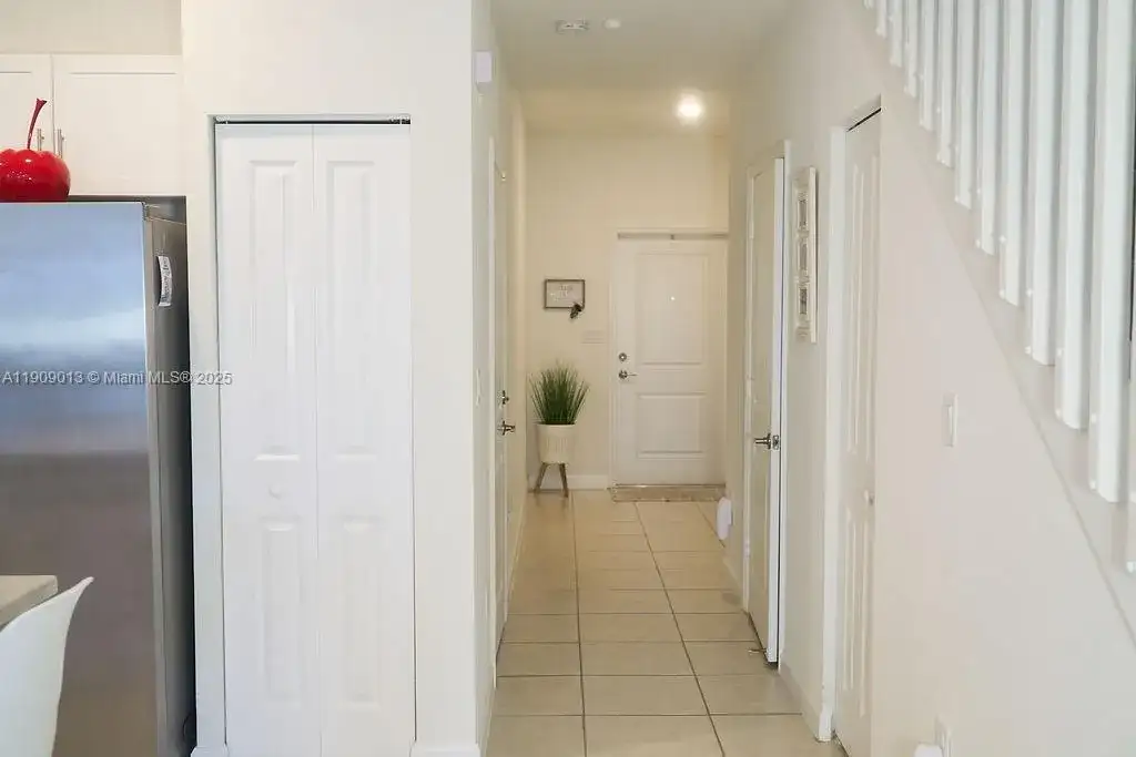 25255 SW 107th Ct, Homestead FL 33032 photo 5