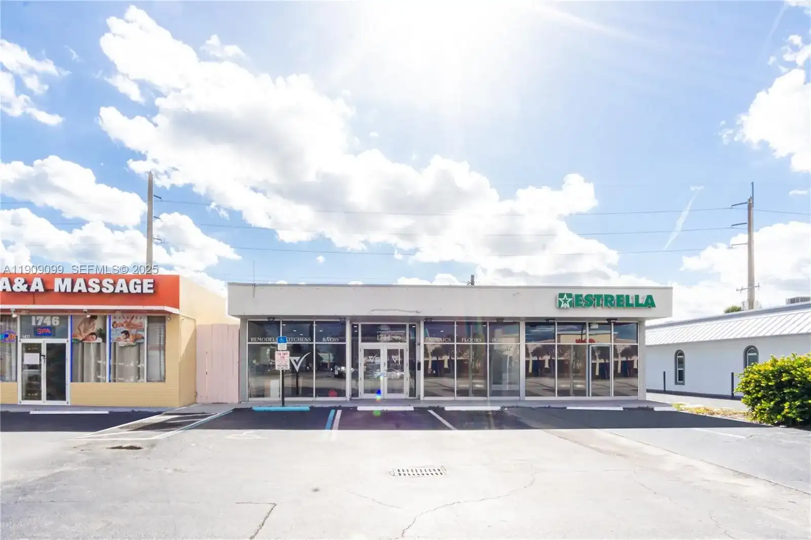 1744 E Commercial Blvd, Fort Lauderdale FL 33334
