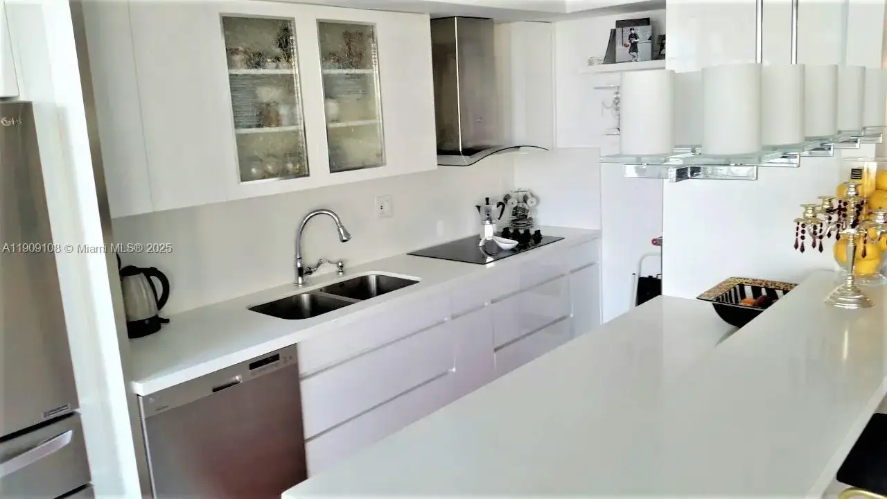 301 174th St # 1901, Sunny Isles Beach FL 33160 photo 5