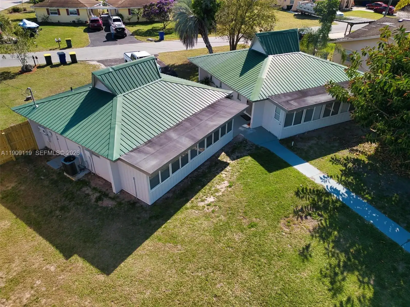 101 Jasmine CT, Lake Placid FL 33852 photo 2