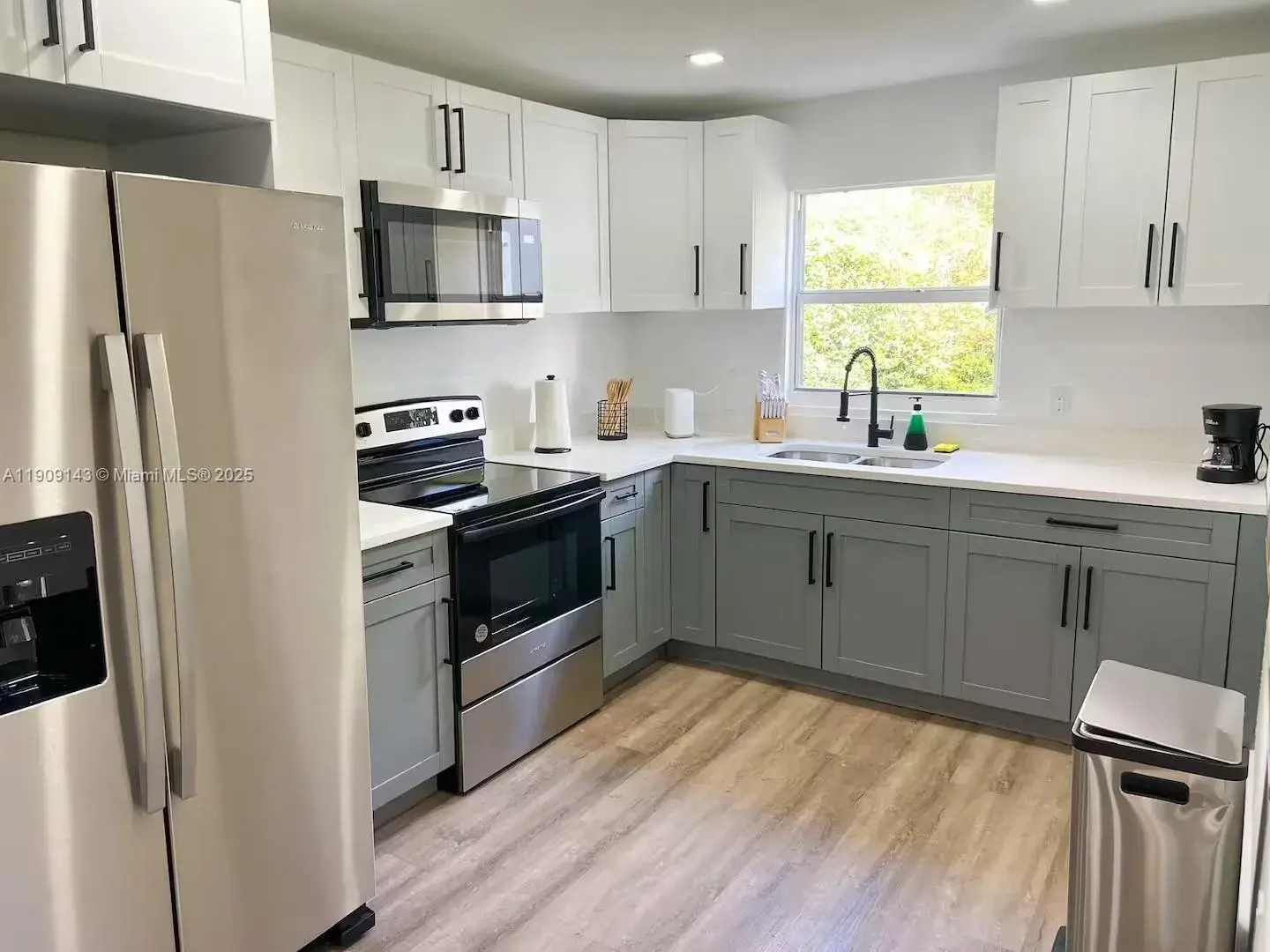 1025 NW 55th St # 1, Miami FL 33127