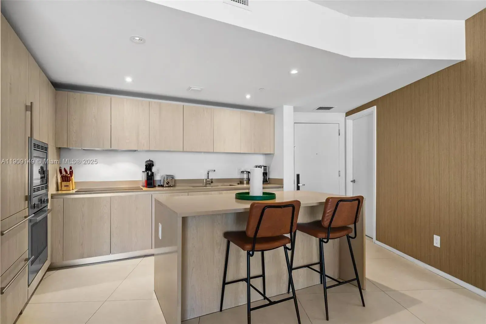 4111 S Ocean Dr # 1204, Hollywood FL 33019