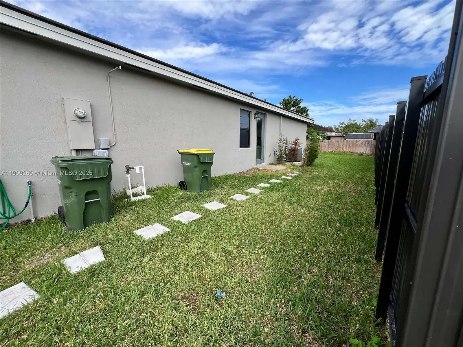 1695 SE 6th St, Homestead FL 33033 photo 4