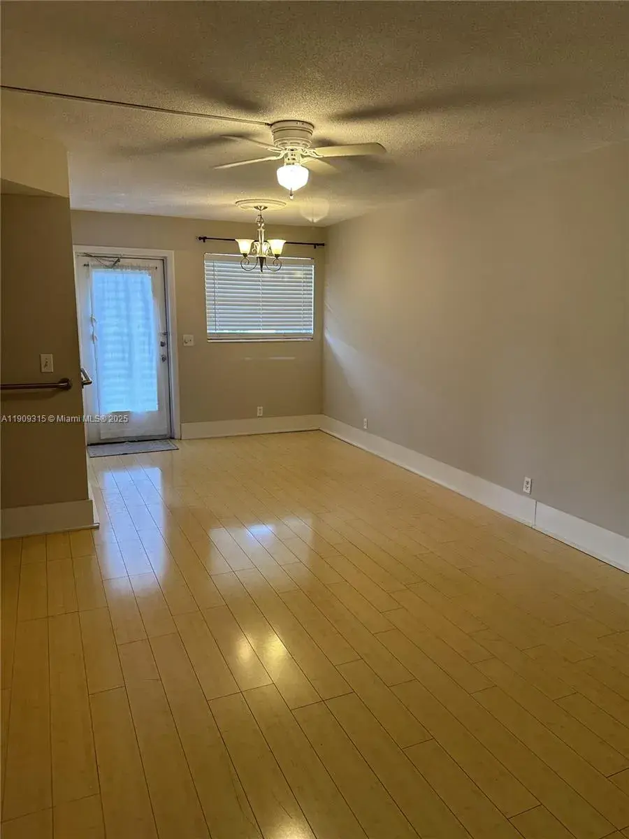 2212 NE 1st Way # 102, Boynton Beach FL 33435