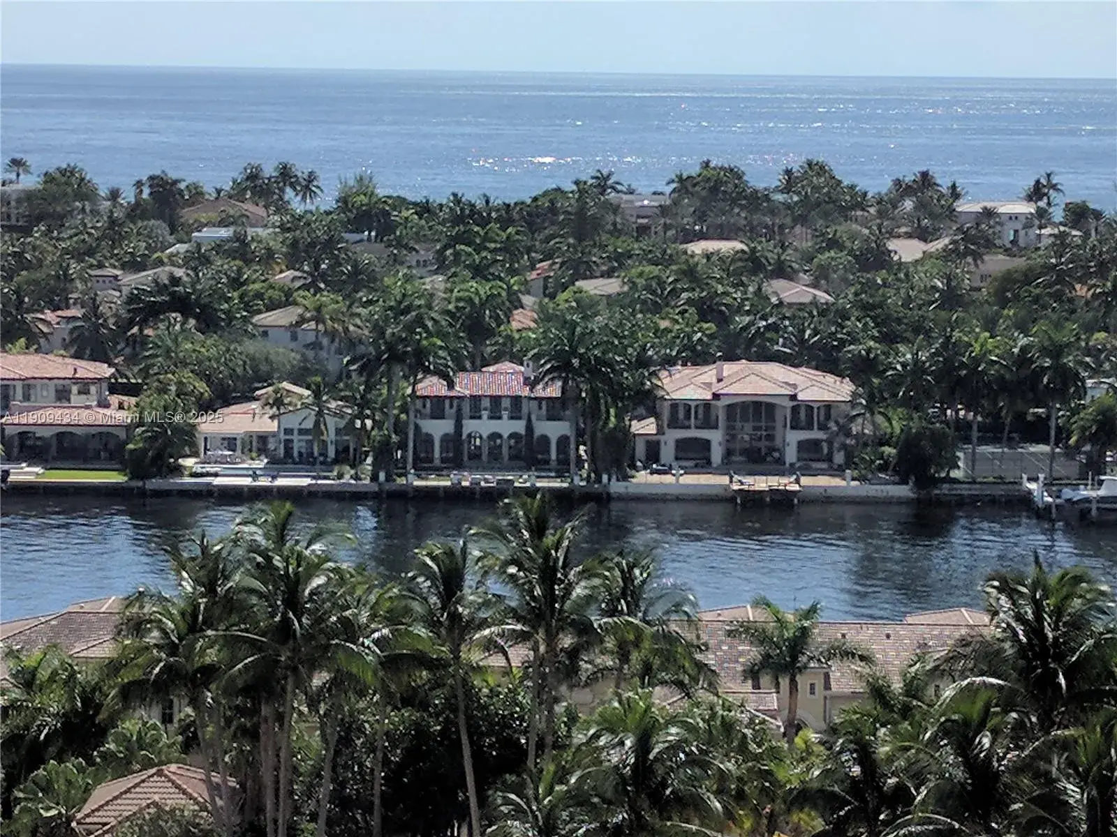 21055 Yacht Club Dr # 1602, Aventura FL 33180