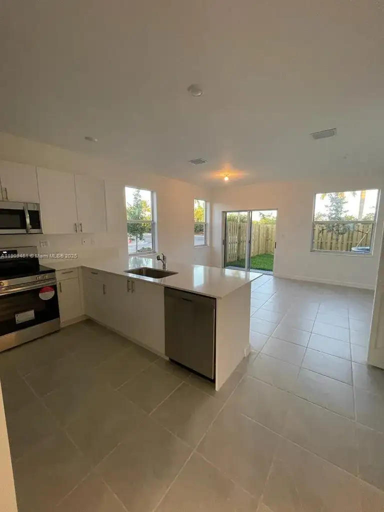 29111 SW 162th Ct, Miami FL 33033 photo 3
