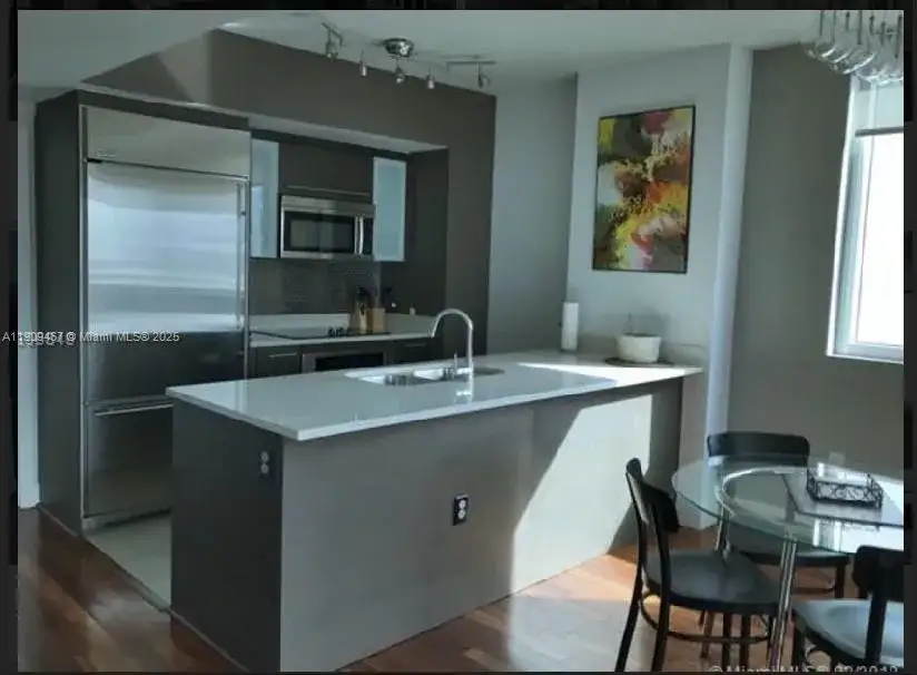 55 SE 6th St # 3910, Miami FL 33131 photo 3