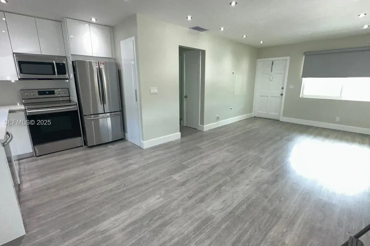 2312 W Van Buren St # 1, Hollywood FL 33020
