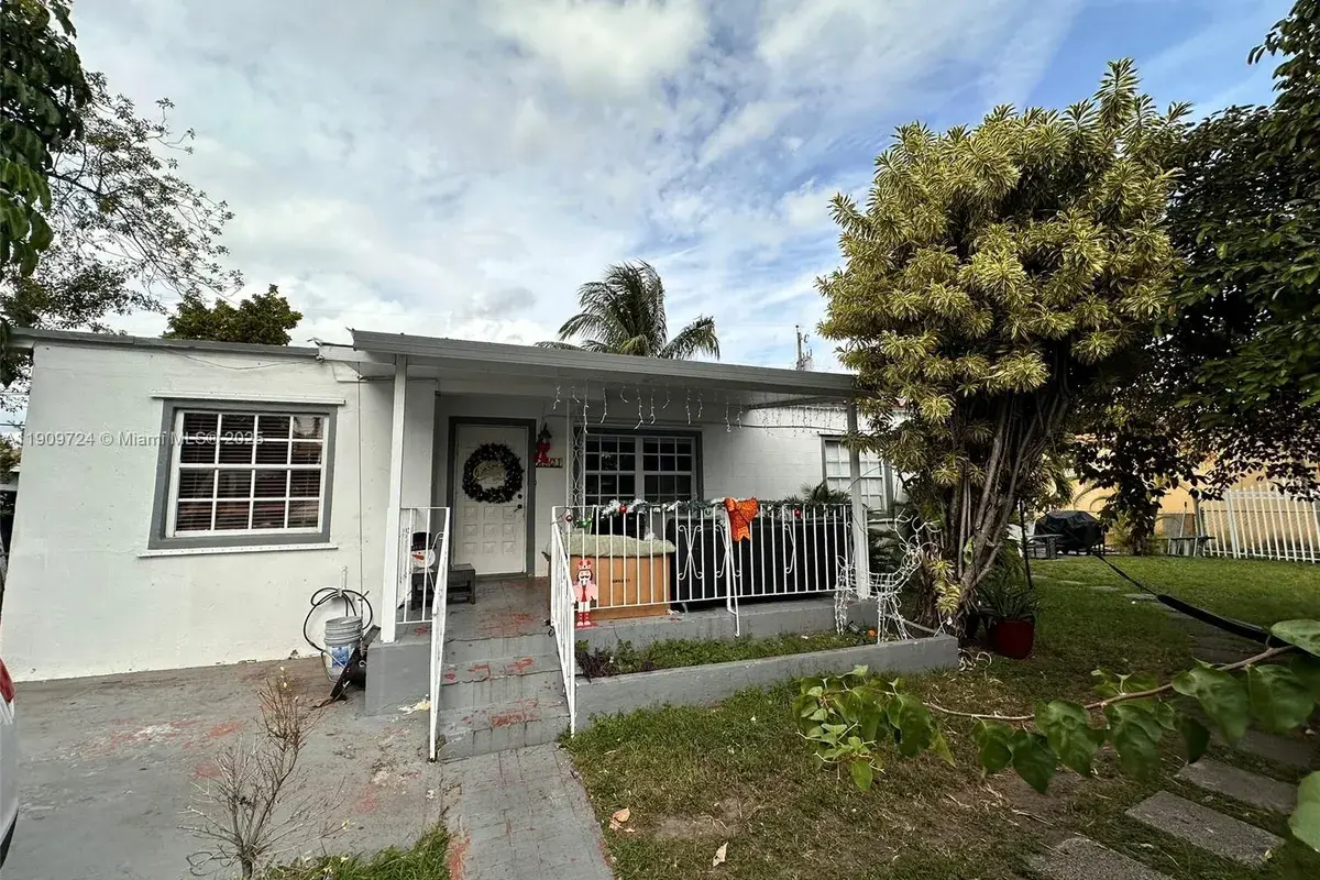 3801 NW 2nd St, Miami FL 33126